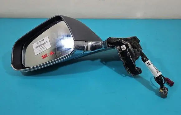 Tesla Model S Front door electric wing mirror 1041321-00-G IMPRK1412383