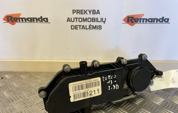 Iveco Daily 5th gen Rocker cam cover 504132147