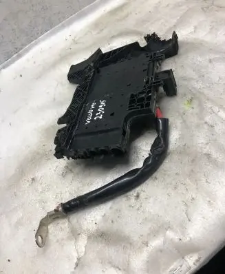 Volvo S90, V90 Fuse module 32200112