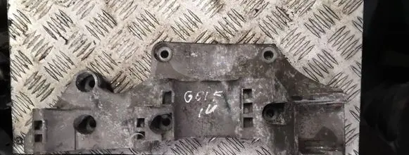 Volkswagen Golf IV Engine mounting bracket r045903143c