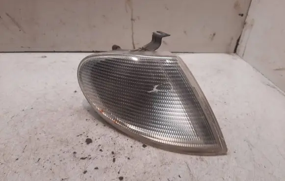 Volkswagen Sharan Front indicator light 7M0953042H 95VW13368AF 0211305002