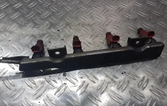 Nissan Almera N16 Fuel main line pipe 0280155940