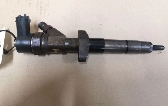 Renault Laguna II Fuel injector 0445110084