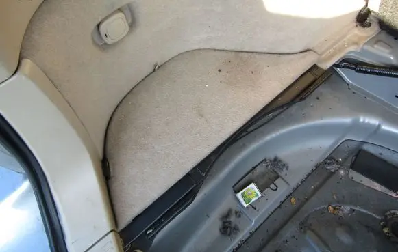 Cadillac SRX Glove box 
