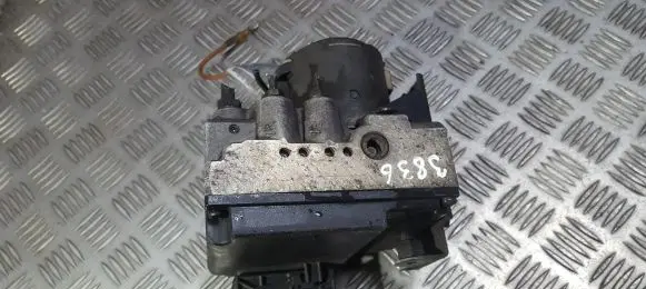 BMW 5 E39 ABS Pump 34511090910 34.51-1090910