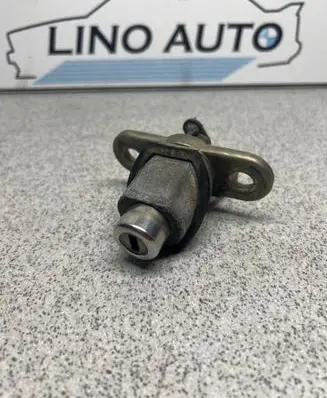 BMW 3 E36 Tailgate exterior lock 1960245