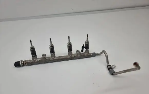 Volkswagen Golf VIII Fuel main line pipe 04C906054B 120921 810PP0304