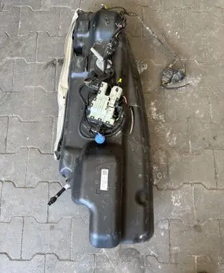 Mercedes-Benz Sprinter W906 AdBlue liquid reservoir A9064700815