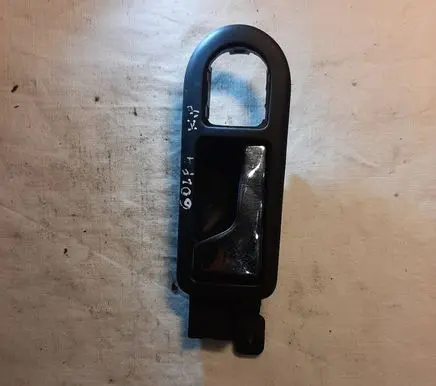 Volkswagen Golf IV Front door interior handle 3B1837113