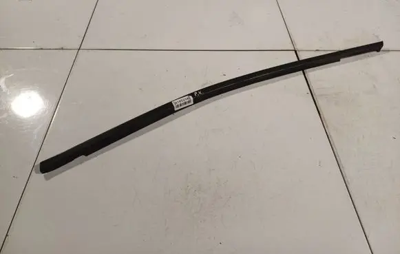 Audi A2 Front door glass trim molding 