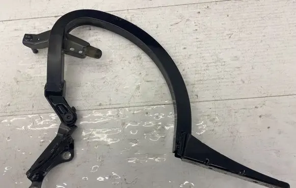 Audi A6 C7 Tailgate/trunk/boot hinge 4G5827301B
