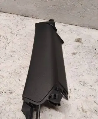Porsche Macan (95B) (C) pillar trim 95B867288