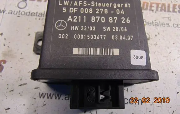 Mercedes-Benz R W251 Light module LCM A2118708726