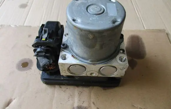 Hyundai H-1, Starex, Satellite Other brake parts 58920F1510