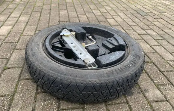 BMW 5 E60 E61 R17 spare wheel 36110308889 0308889 71126767944