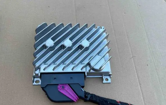 Volkswagen ID.5 Sound amplifier 5H0035456F