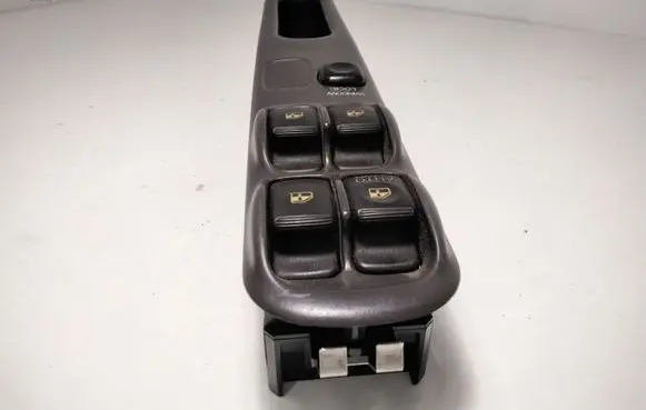 Mitsubishi Galant Electric window control switch MB953121 C8DD94ML1 001721