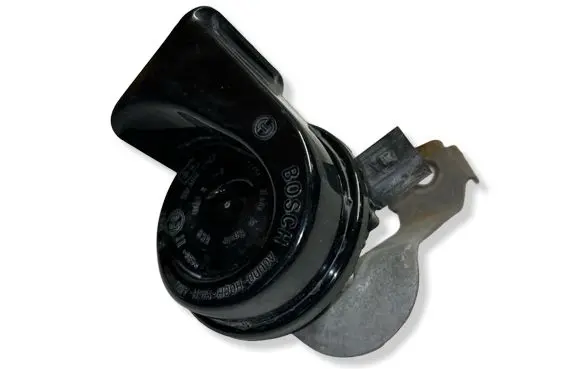 Volkswagen Golf Plus Horn signal 3881157