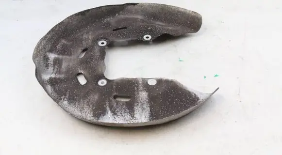 BMW 2 F44 Rear brake disc plate dust cover 6886730 34206886730