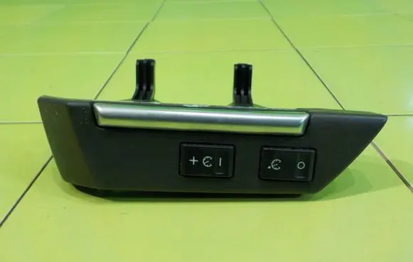 Land Rover Freelander 2 - LR2 Other switches/knobs/shifts 5H2214K147EB 16AB7