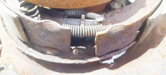Hyundai Tucson JM Handbrake/parking brake pads 