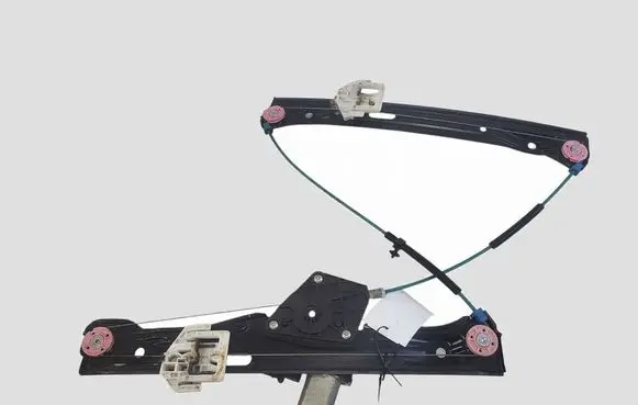 BMW 1 F20 F21 Front door window regulator with motor 5YY0568