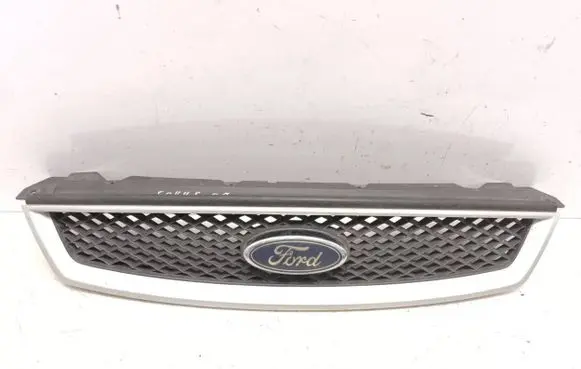 Ford Focus Front grill 4M518138AE 4M518200BU