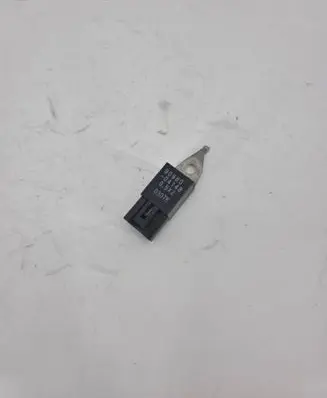 Toyota Yaris Other relay 90980 05X2 0307K