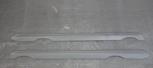 Renault Megane III Front sill (body part) 8201446674