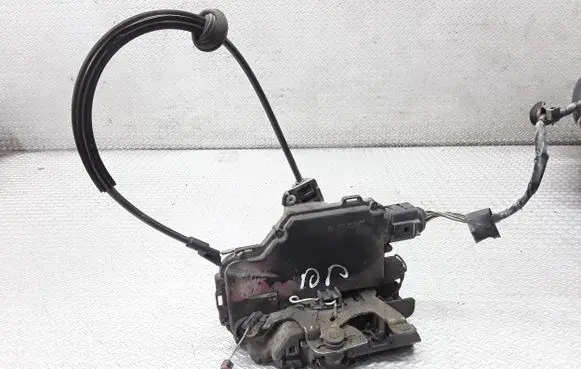 Seat Leon (1M) Front door lock