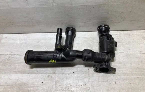 Audi A4 S4 B9 Engine coolant pipe/hose 04L121111H 04l121026r