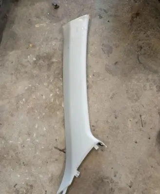 Mitsubishi Outlander (A) pillar trim 7210A132