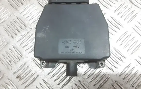 Volkswagen Polo Vacuum valve 600906625A