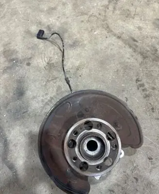 Mercedes-Benz E W213 Rear wheel hub A2055467480