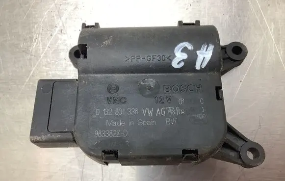 Audi A3 S3 8P Air flap motor/actuator 0132801338 983382ZD 983382Z