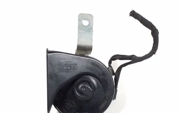 Mercedes-Benz R W251 Horn signal A2515420320