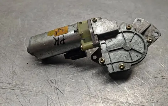 Audi A6 S6 C5 4B Seat adjustment motor 3B0959761Q