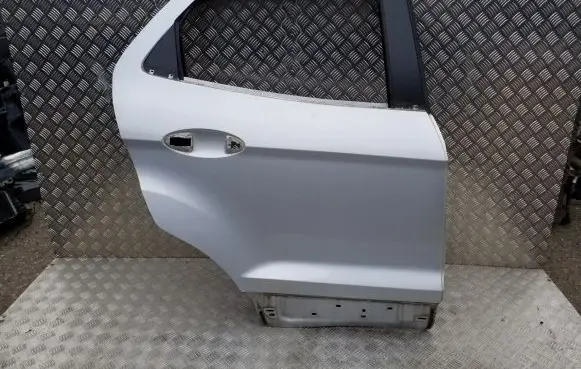 Ford Ecosport Rear door