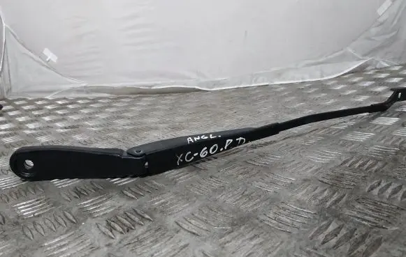 Volvo XC60 Windshield/front glass wiper blade 30753530