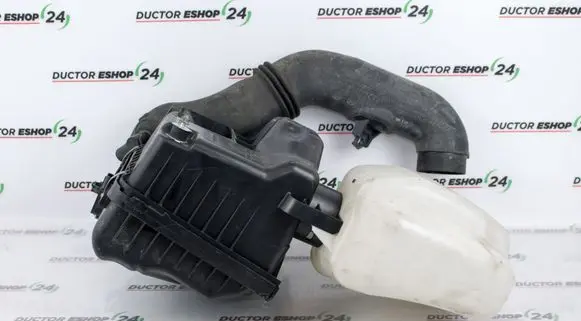 Subaru Forester SH Air filter box A52AG08