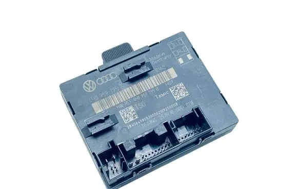 Volkswagen Touareg II Door control unit/module 4H0959795P 4H0959795B