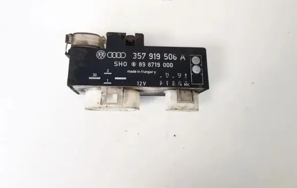 Coolant fan relay