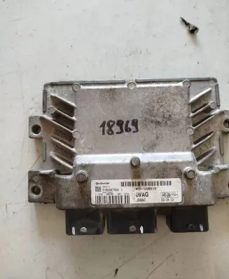 Ford Fiesta Engine control unit/module 8v21-12a650-vg
