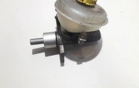 Audi A4 S4 B5 8D Master brake cylinder 8D0611301