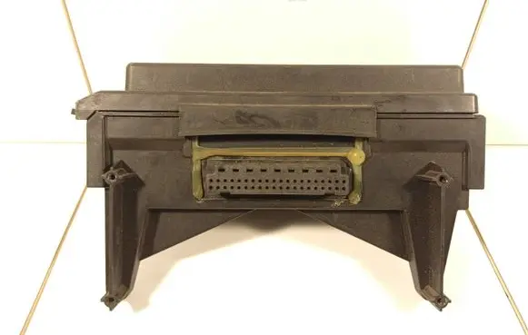 Jeep Grand Cherokee (WK) Fuse module 04692114AC 0001128366 52561L
