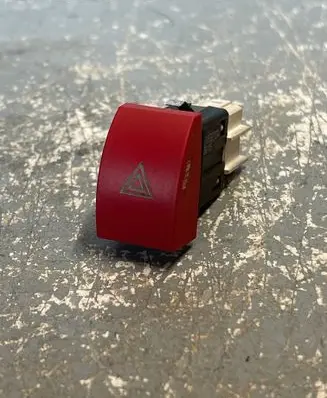Skoda Octavia Mk2 (1Z) Hazard light switch 1Z0953235A 23805