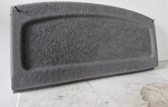 Volkswagen Golf V Parcel shelf