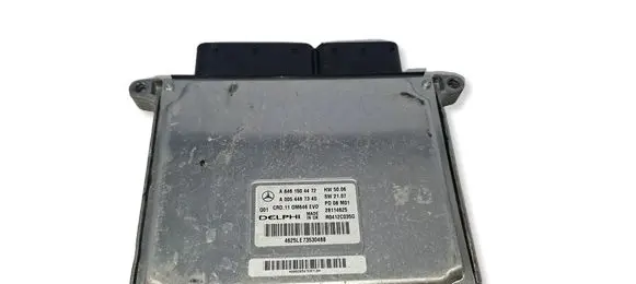 Mercedes-Benz C W204 Engine control unit/module A6461504472 A0054467340 28114625