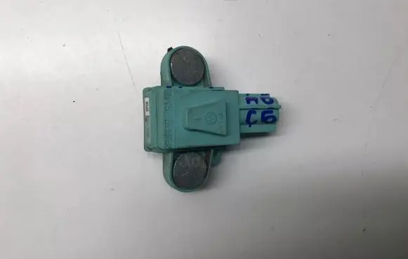 Audi A6 S6 C6 4F Airbag deployment crash/impact sensor 4F0955557