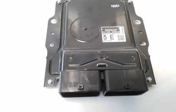 Nissan Leaf I (ZE0) Engine control unit/module 237403NG2A